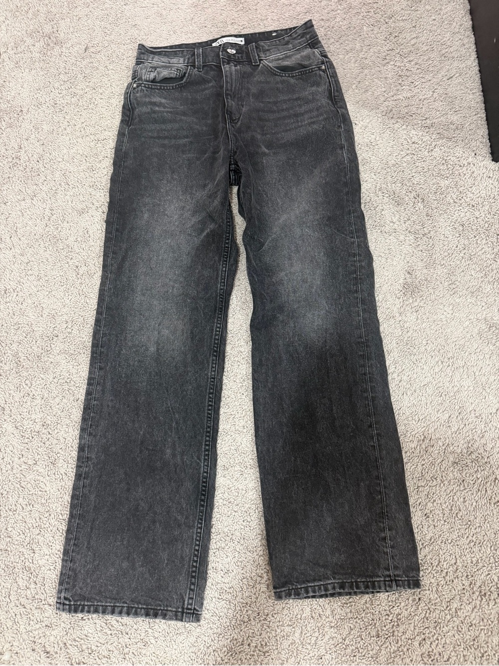 Zara Women's Black Washed Straight-Leg Jeans
